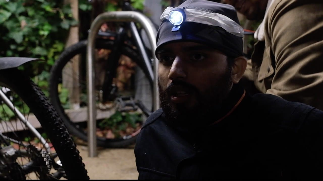 Still from Cycle Thieves